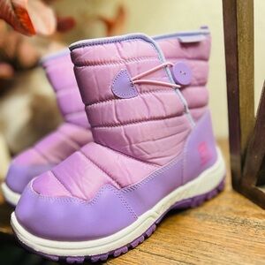 Avalanche Girls Boots Purple & Lavender Puffer Snow Boots Size 4